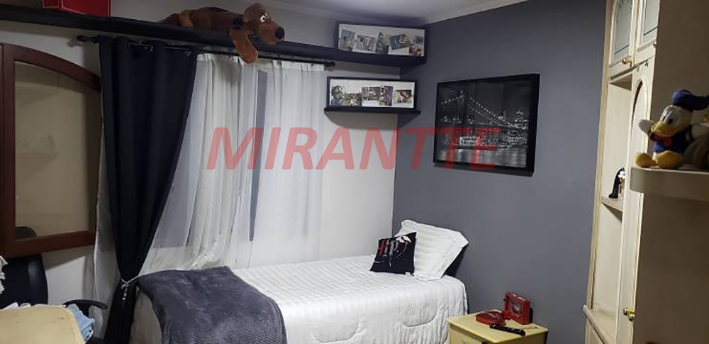 Casa terrea de 303m² com 4 quartos em Horto Florestal