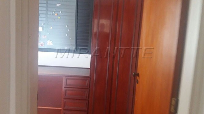 Apartamento de 86m² com 3 quartos em Santana
