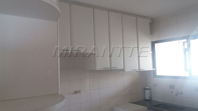 Apartamento de 86m² com 3 quartos em Santana