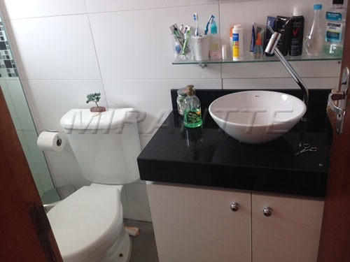 Cond. fechado de 90m² com 3 quartos em Jardim Leonor Mendes De Barros