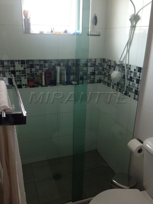Cond. fechado de 90m² com 3 quartos em Jardim Leonor Mendes De Barros