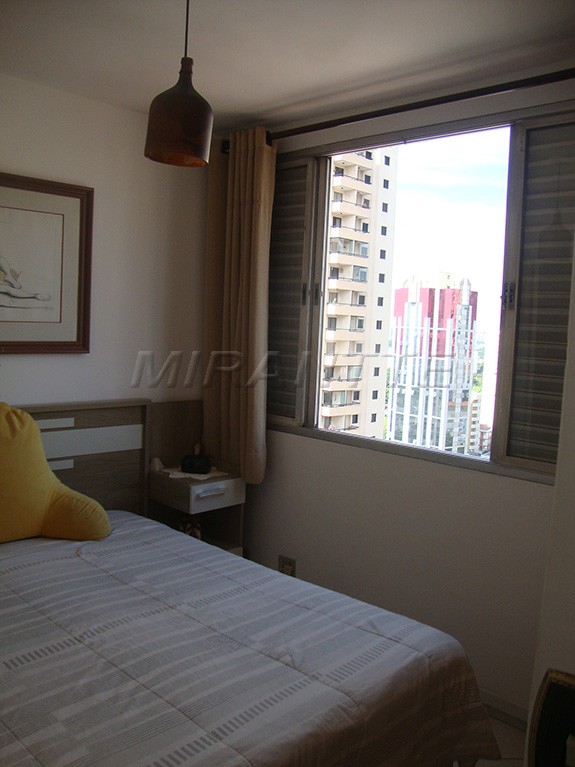 Apartamento com 3 quartos em Santana