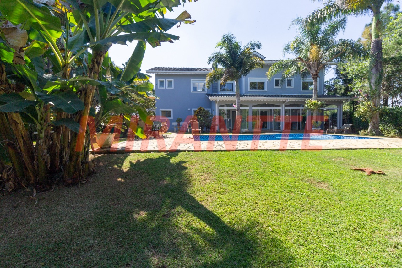 Sobrado de 440m² com 4 quartos em Serra Da Cantareira