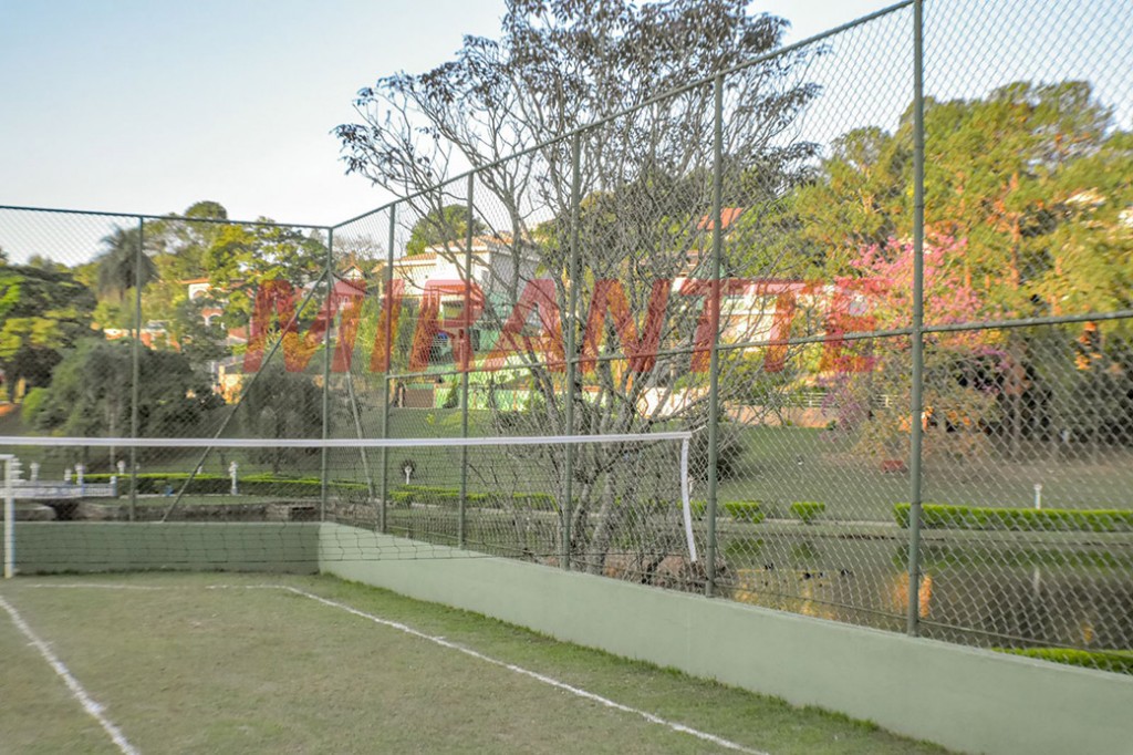 Casa terrea de 454m² com 4 quartos em Alpes de Caieiras