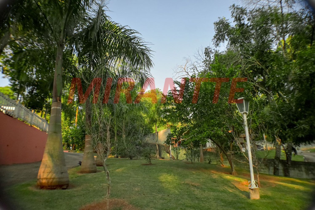 Casa terrea de 454m² com 4 quartos em Alpes de Caieiras