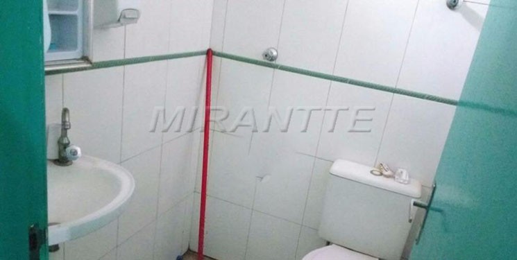 Comercial de 196m² em Vila Nova Cachoeirinha