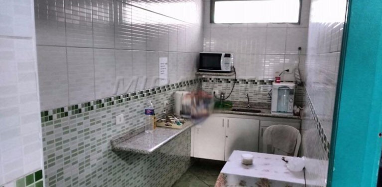 Comercial de 196m² em Vila Nova Cachoeirinha
