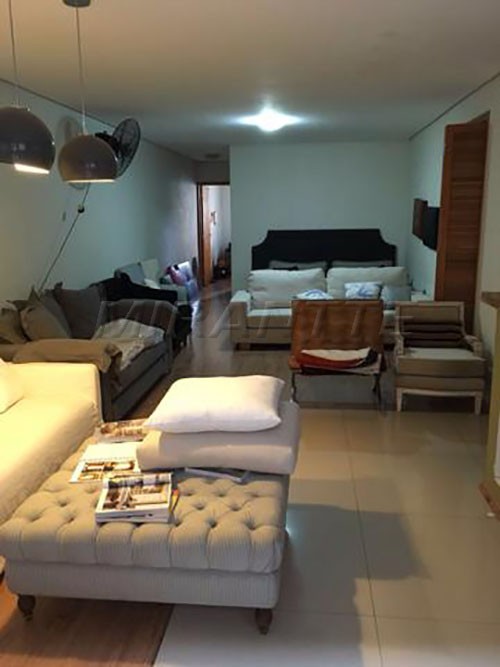 Comercial de 350m² em Liberdade