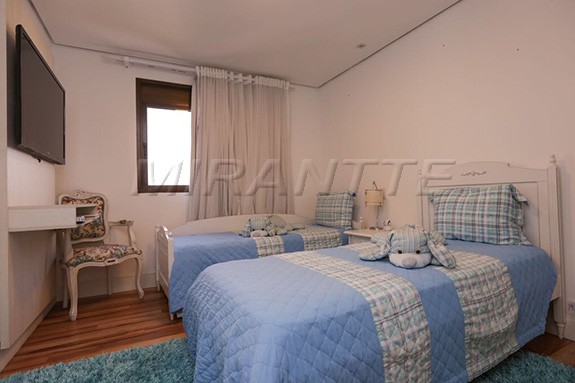 Cobertura duplex de 364m² com 3 quartos em Perdizes