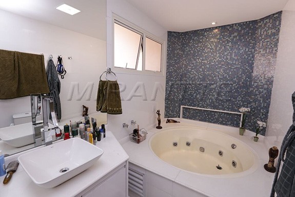 Cobertura duplex de 364m² com 3 quartos em Perdizes