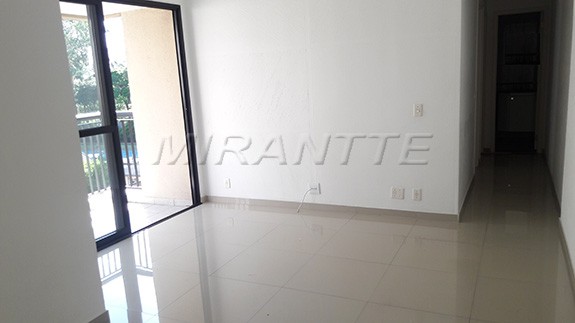 Apartamento de 60m² com 2 quartos em Santana