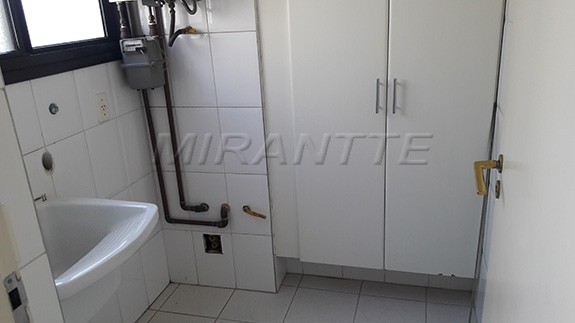 Apartamento de 60m² com 2 quartos em Santana