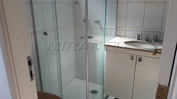 Apartamento de 60m² com 2 quartos em Santana