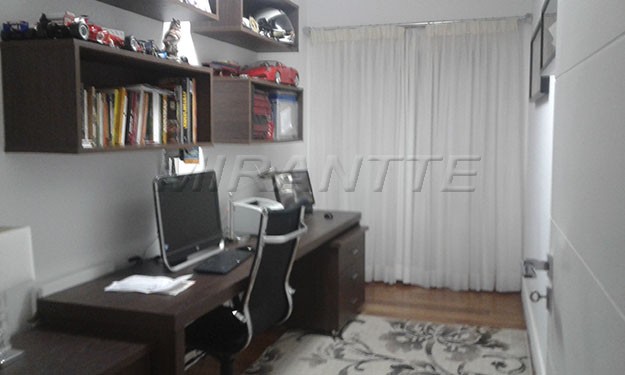 Sobrado de 450m² com 4 quartos em Palmas Do Tremembé