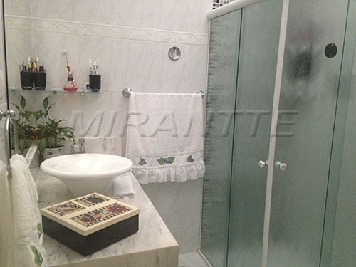 Sobrado de 120m² com 2 quartos em Santana