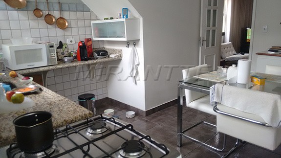 Casa terrea de 250m² com 3 quartos em Vila Constança
