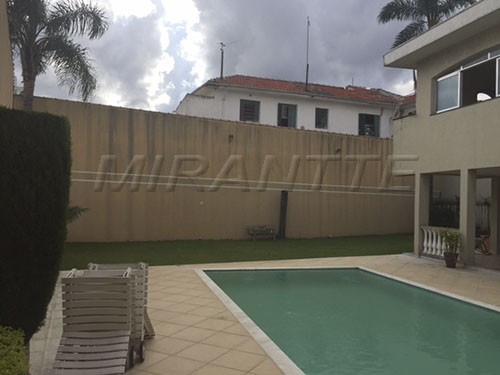 Casa terrea de 400m² com 3 quartos em Jardim São Paulo