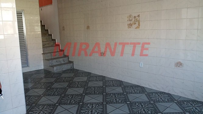 Sobrado de 180m² com 4 quartos em Parada Inglesa