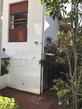 Sobrado de 136m² com 3 quartos em Santana