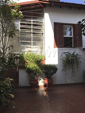 Sobrado de 136m² com 3 quartos em Santana