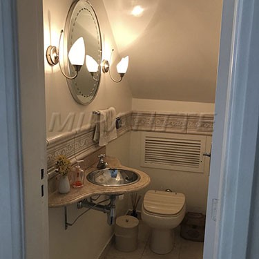 Sobrado de 136m² com 3 quartos em Santana
