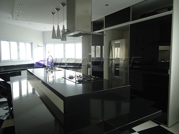Sobrado de 750m² com 5 quartos em Mandaqui