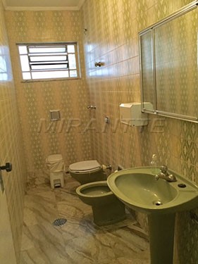 Comercial de 280m² em Jardim São Bento