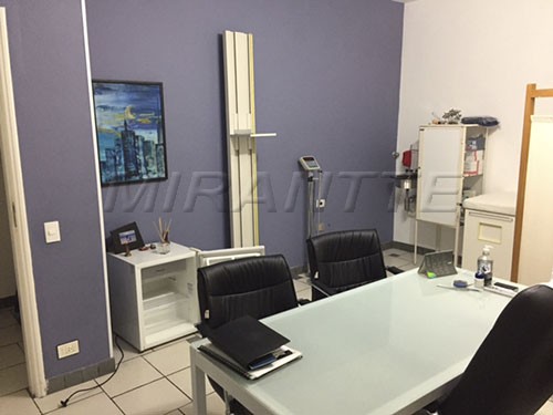 Comercial de 280m² em Jardim São Bento