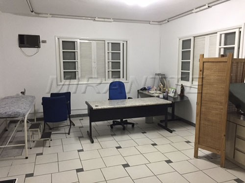 Comercial de 280m² em Jardim São Bento