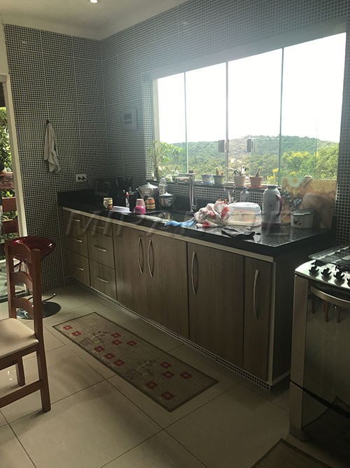 Cond. fechado de 176m² com 2 quartos em Santa Ines