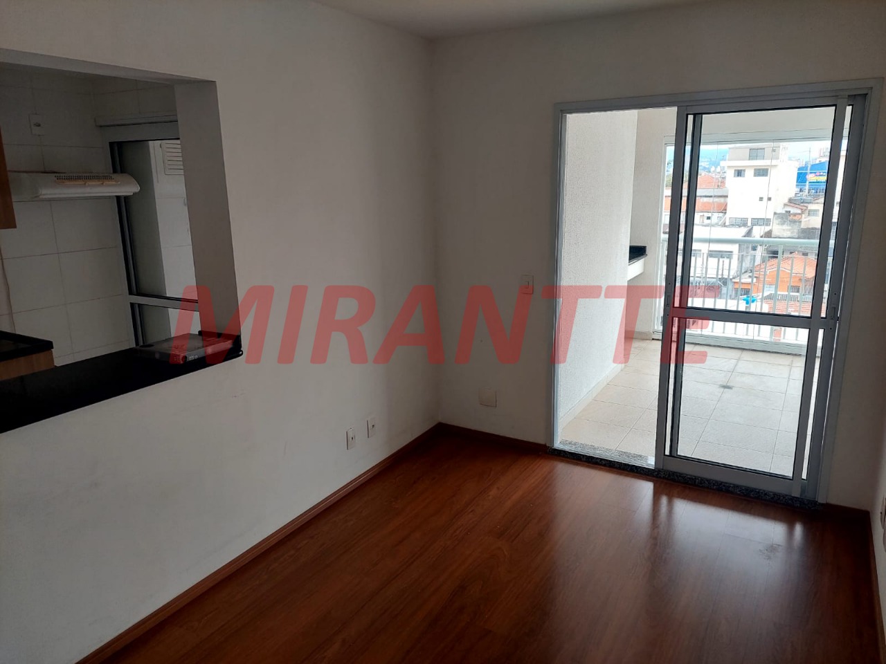 Apartamento de 65m² com 2 quartos em Santana