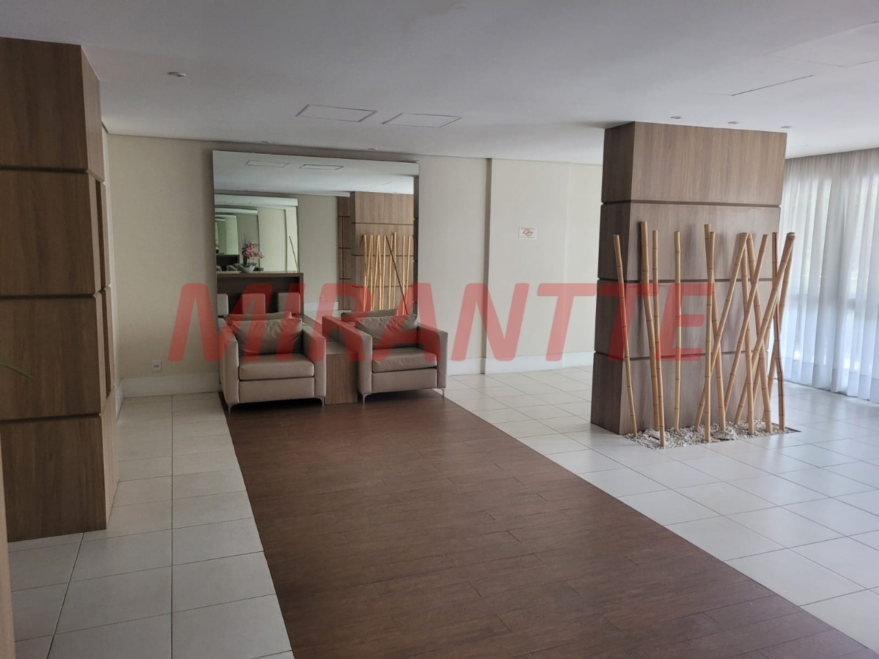 Apartamento de 65m² com 2 quartos em Santana