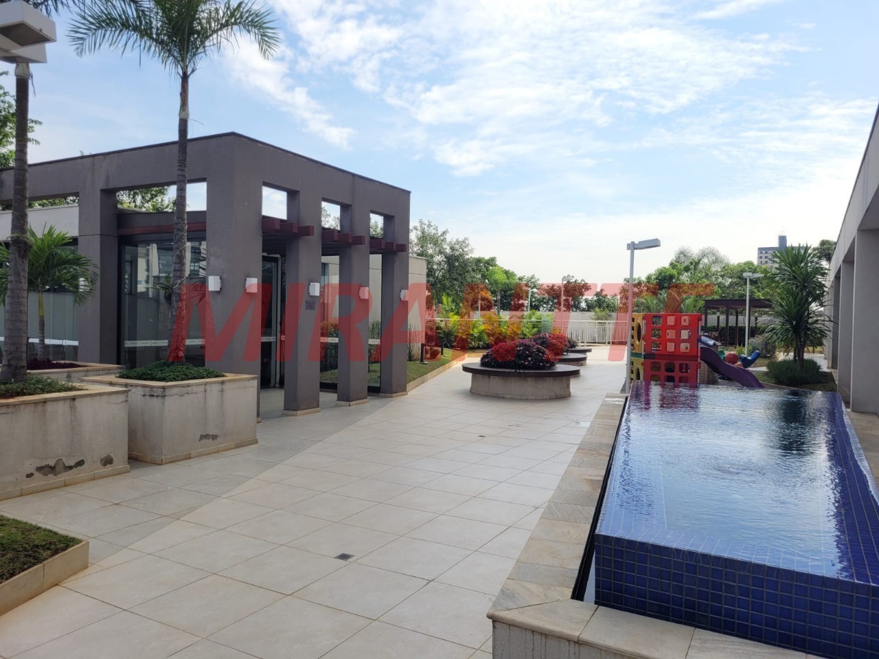 Apartamento de 65m² com 2 quartos em Santana