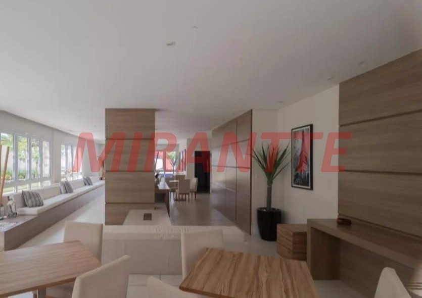 Apartamento de 65m² com 2 quartos em Santana