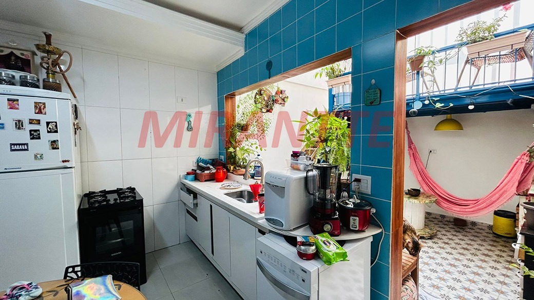 Cond. fechado de 90m² com 2 quartos em Santana
