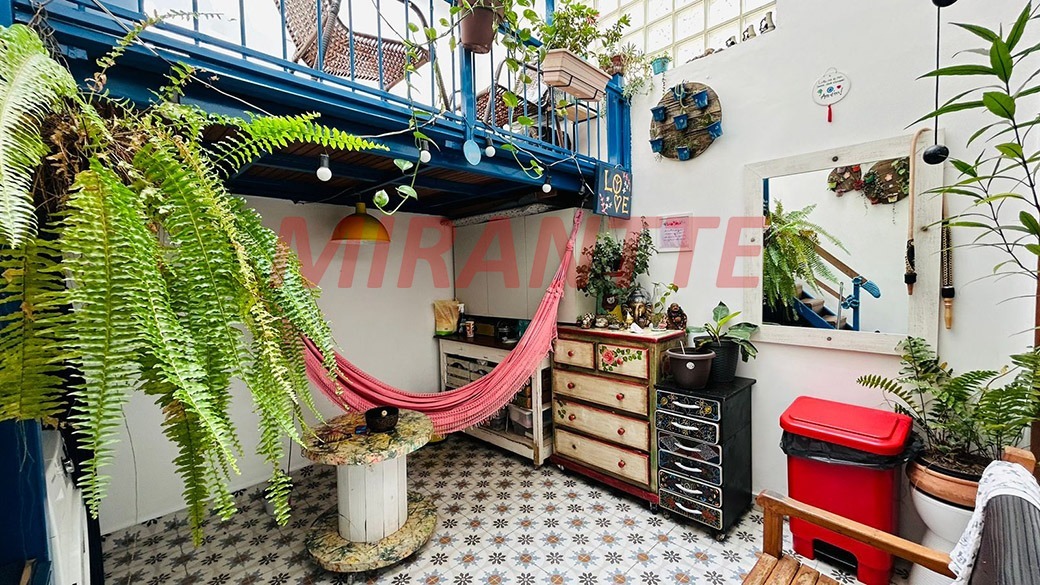 Cond. fechado de 90m² com 2 quartos em Santana
