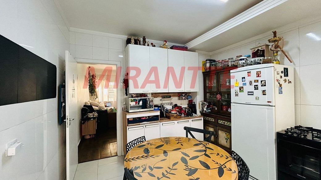 Cond. fechado de 90m² com 2 quartos em Santana