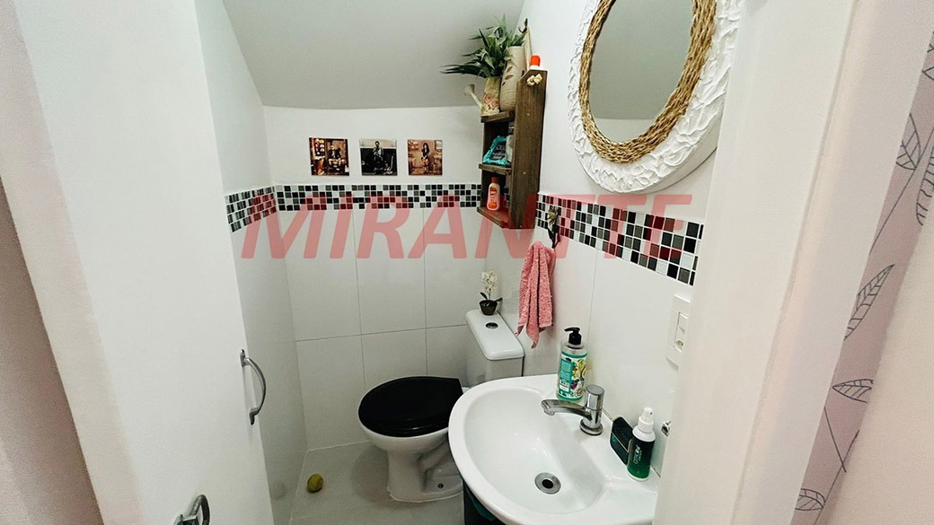 Cond. fechado de 90m² com 2 quartos em Santana
