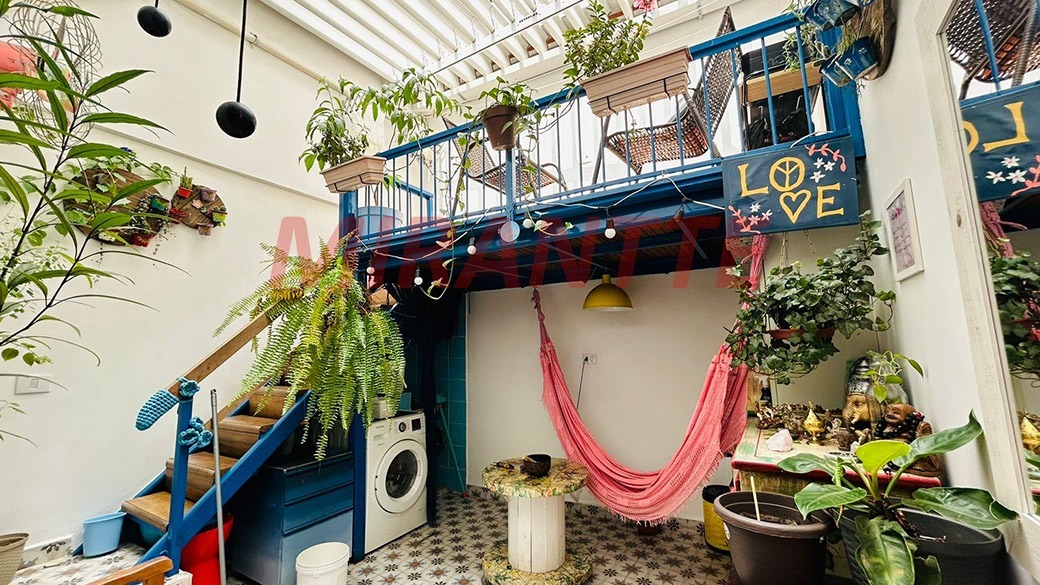 Cond. fechado de 90m² com 2 quartos em Santana