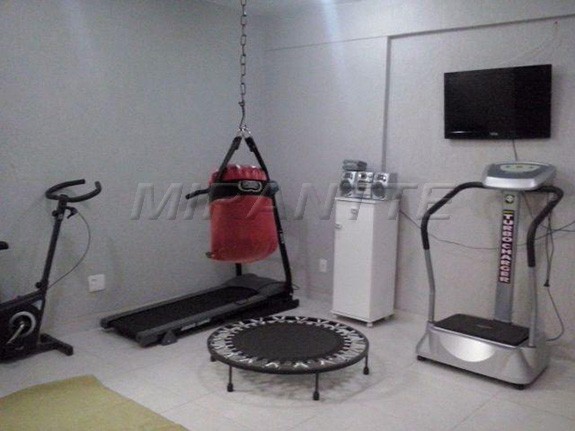 Sobrado de 236m² com 3 quartos em Mandaqui