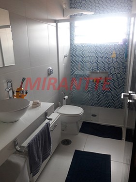 Sobrado de 236m² com 3 quartos em Mandaqui