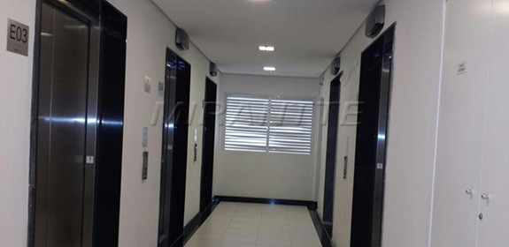 Conjunto comercial em Barra Funda