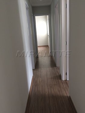 Apartamento com 3 quartos em Tremembe