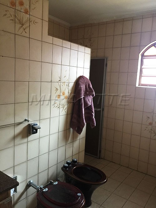 Sobrado de 366m² com 5 quartos em Jardim França