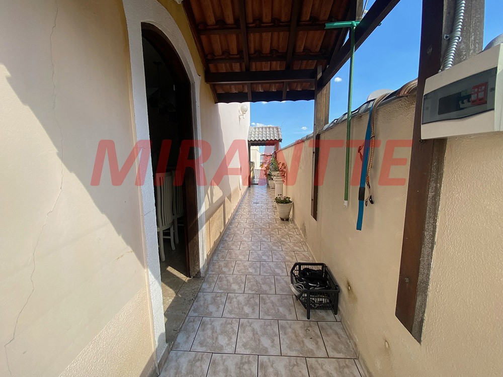 Sobrado de 210m² com 3 quartos em Vila Aliança