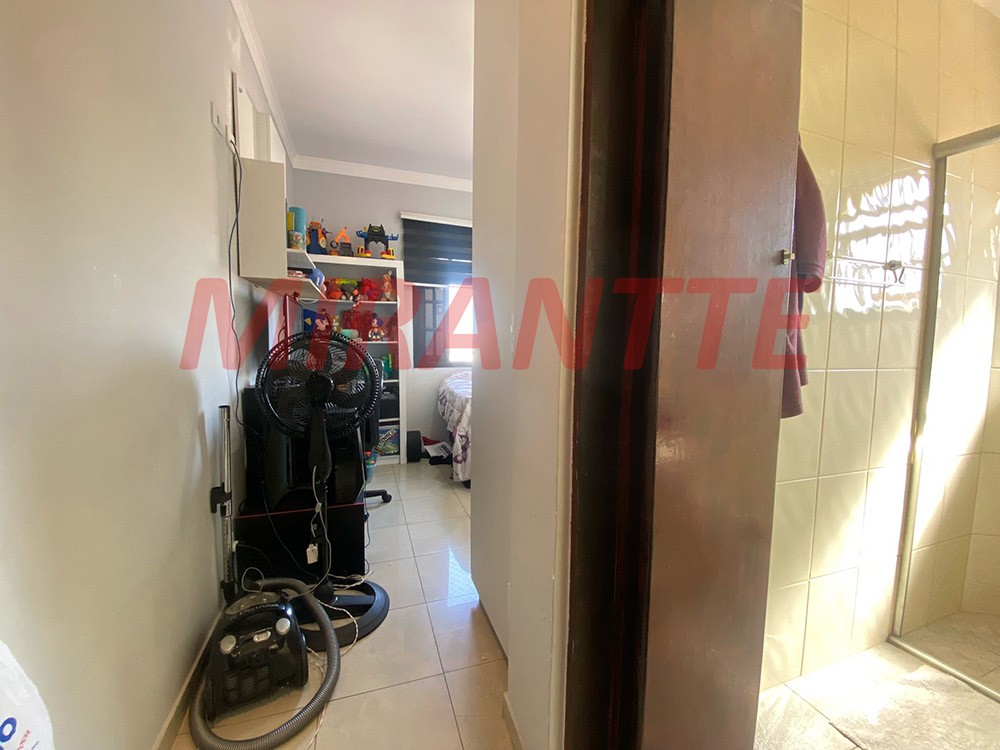 Sobrado de 210m² com 3 quartos em Vila Aliança