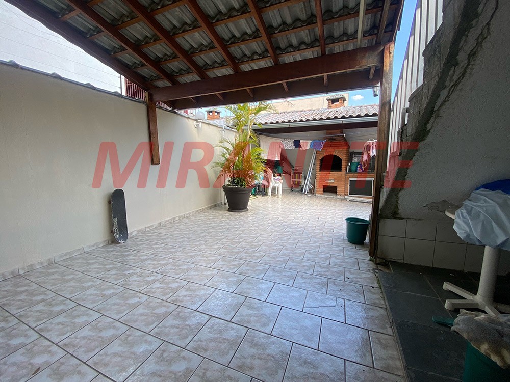 Sobrado de 210m² com 3 quartos em Vila Aliança