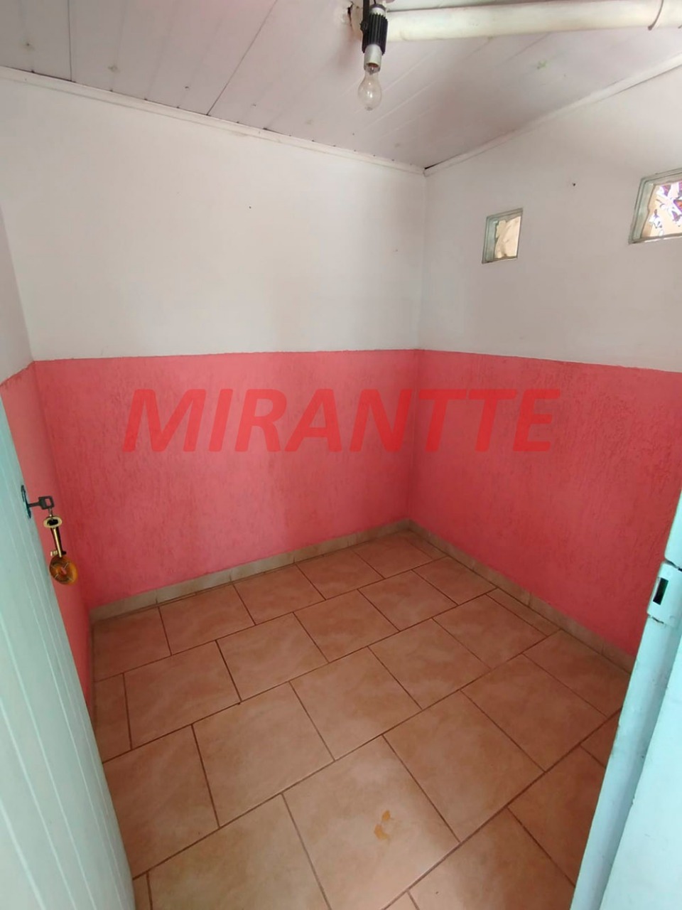Sobrado de 148m² com 5 quartos em Parque Casa De Pedra