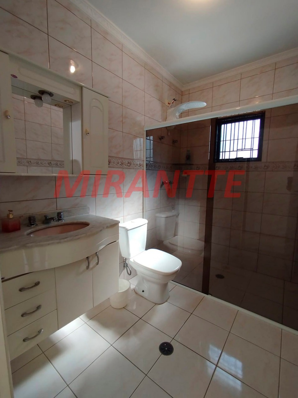 Sobrado de 148m² com 5 quartos em Parque Casa De Pedra