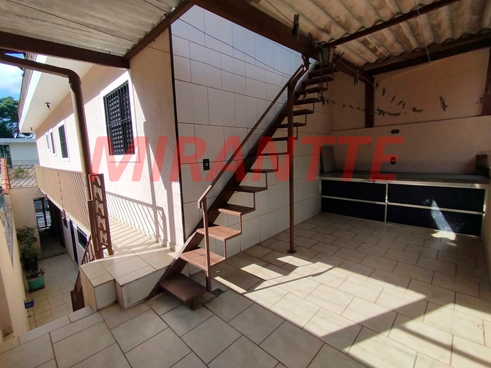 Sobrado de 148m² com 5 quartos em Parque Casa De Pedra